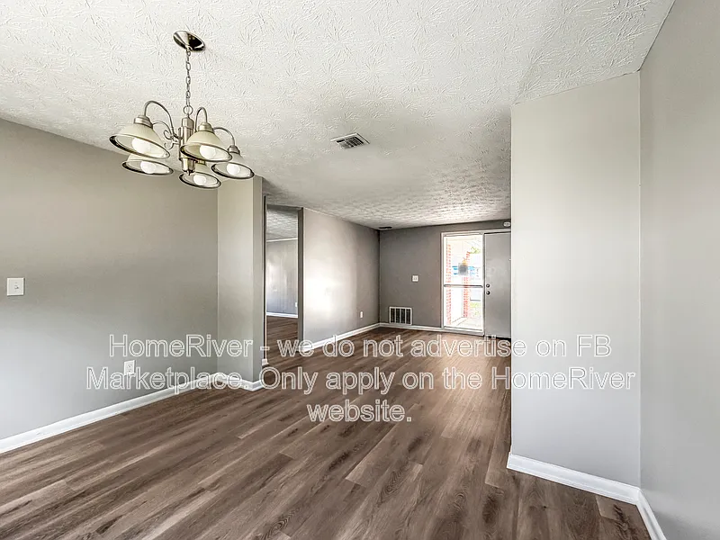 4 bed, 2.0 bath, 1560 sqft, $1,825 — Photo 4