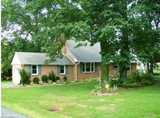 3945 Hastings St, Walkertown, NC 27051