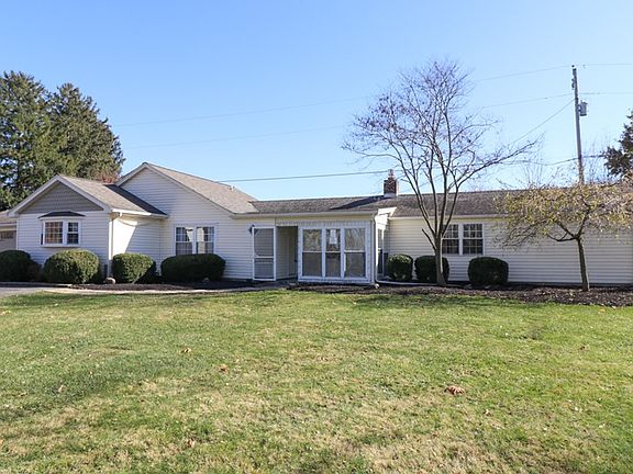 2nd image of 1435 N Township Road 73