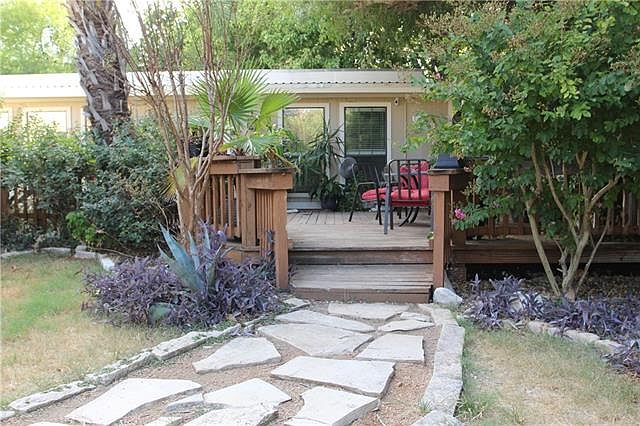 1st image of 2365 Ponderosa Dr