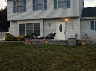 2 Eric Dr, Howell, NJ 07731