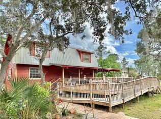 50 Rising R Rd, Lake Placid, FL 33852