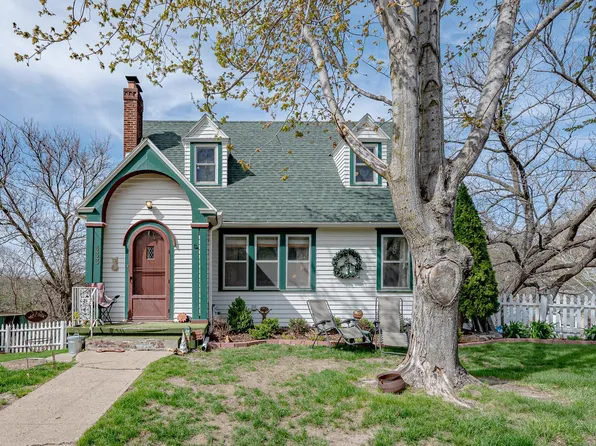 433 33rd St, Sioux City, IA 51104