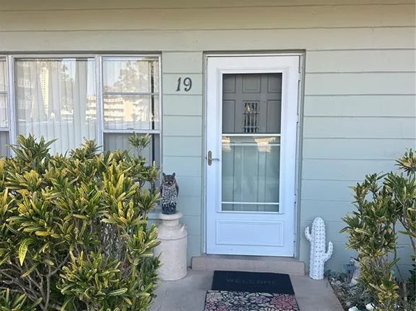 2401 Ecuadorian Way APT 19, Clearwater, FL 33763