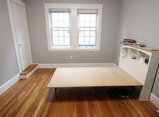 19 Harding Ave #19, Belmont, MA 02478