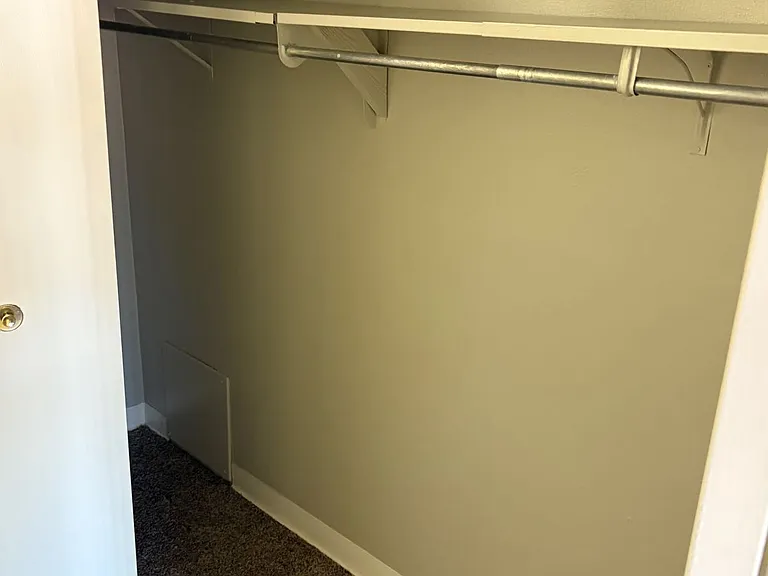 Prospect Pointe Apartments — Photo 68
