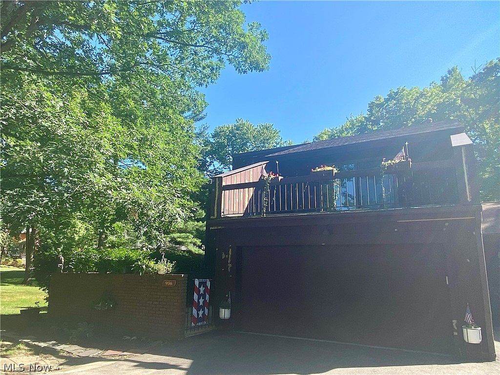 936 Trimble Pl, Northfield, OH 44067 Zillow