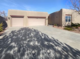 2505 Vista Manzano Loop NE, Rio Rancho, NM 87144