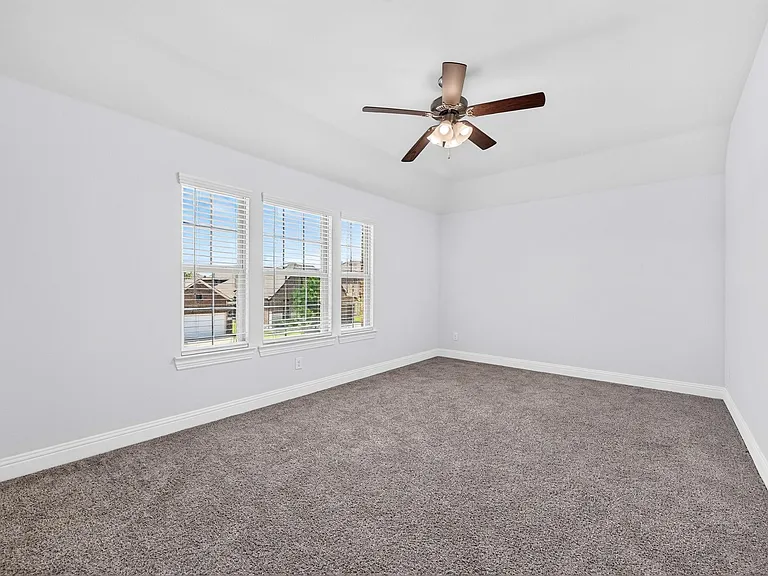 10920 Calvert Pl — Photo 32