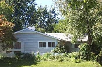 1st image of 2819 Woodmont Dr