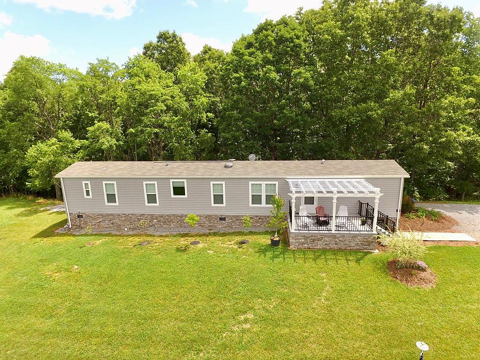 1st image of 132 Cotton Ln