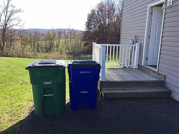 3rd image of 65 Overlook Dr NW