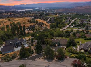 1113 Rue Jolie, Wenatchee, WA 98801