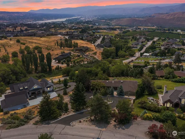 1113 Rue Jolie, Wenatchee, WA 98801