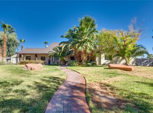 240 E Robindale Rd, Las Vegas, NV 89123