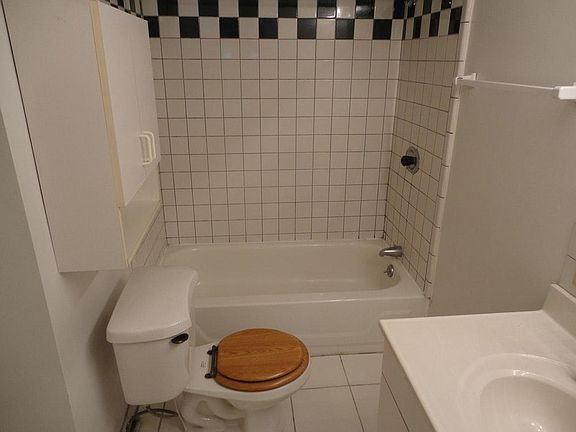 3rd image of 604 Madison Ave