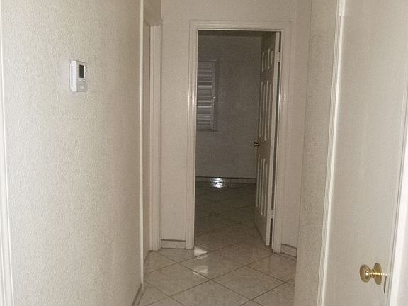 4th image of 693 Elmwood Way