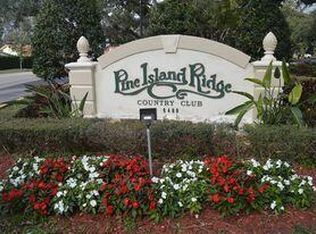 9430 Poinciana Pl APT 104, Davie, FL 33324