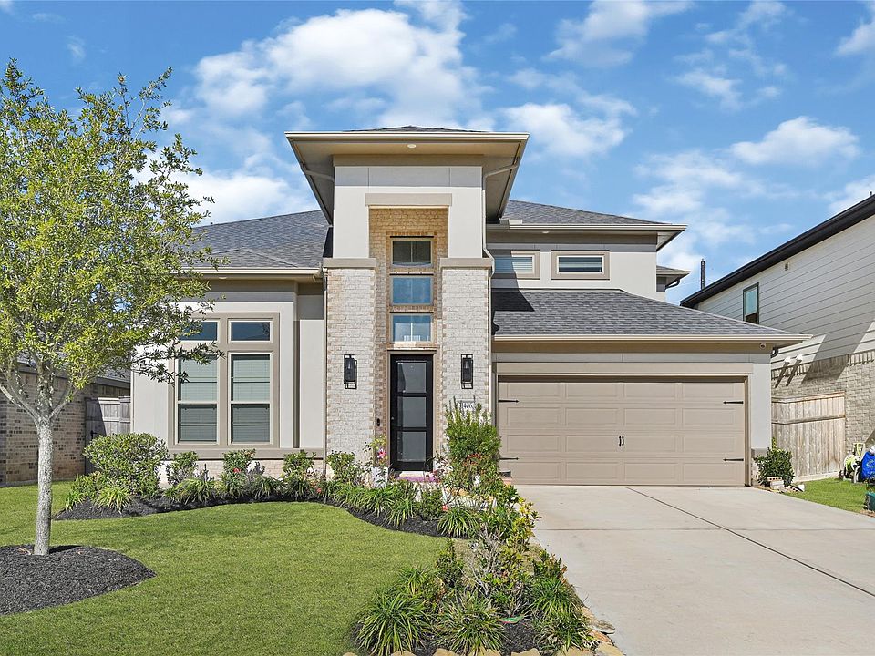 1st image of 31406 Beacon Cove Trl