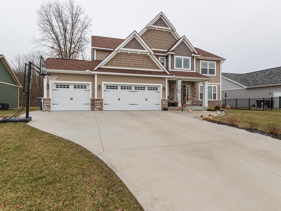 1st image of 7453 Jamaica Ln