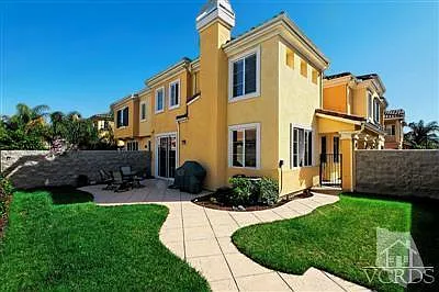 Back view of Townhome