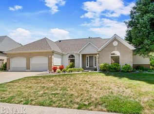1308 Crown Ct, Bloomington, IL 61704
