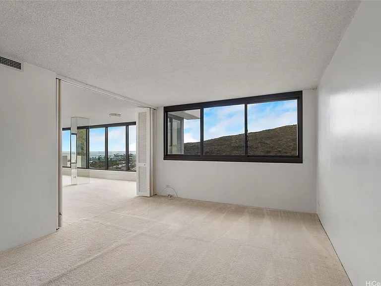 250 Kawaihae St #16B — Photo 15