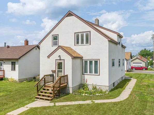 409 E Boundary St, Ely, MN 55731