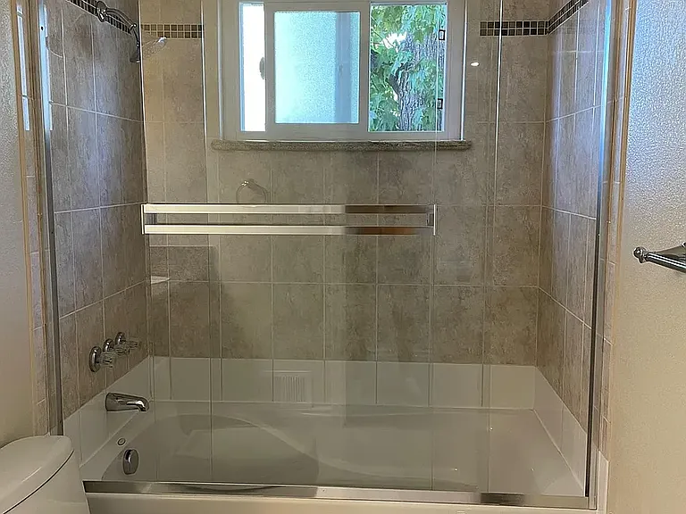 1002 Rockrose Ave — Photo 14