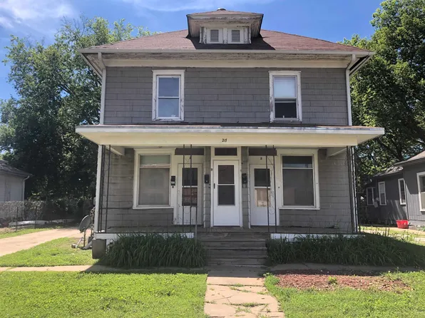 217 N 10th St, Salina, KS 67401