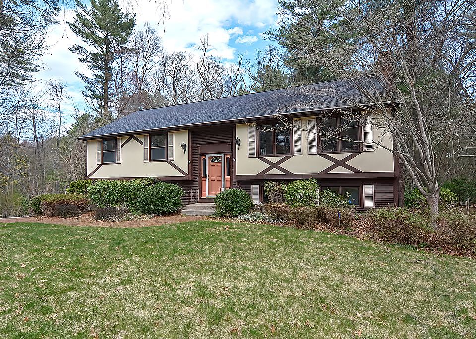 1st image of 64 Sleepy Hollow Ln