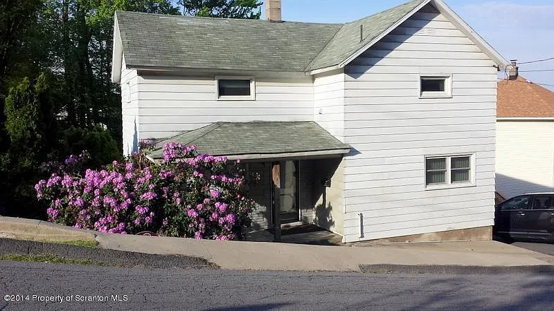 465 Salem Rd photo 1