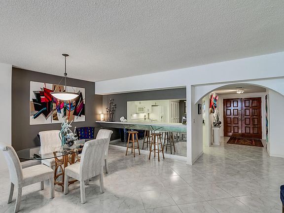 4th image of 750 N Atlantic Ave APT 1004