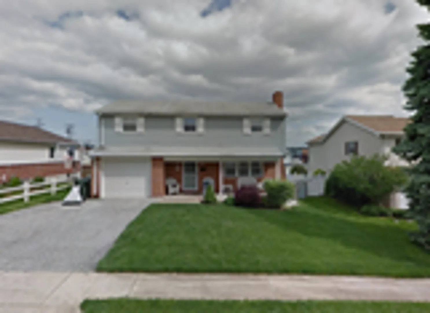 Apply Today! 4 Bedroom Home for Rent! — Photo 1