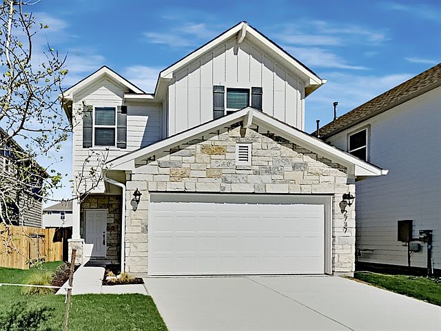1st image of 2737 Meadowood Hts