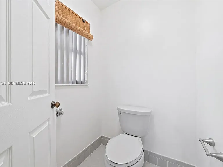 11008 Boca Woods Ln — Photo 23