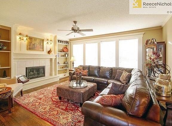 4th image of 9017 W 148th St