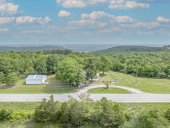 2nd image of 4874 Mountain View Rd
