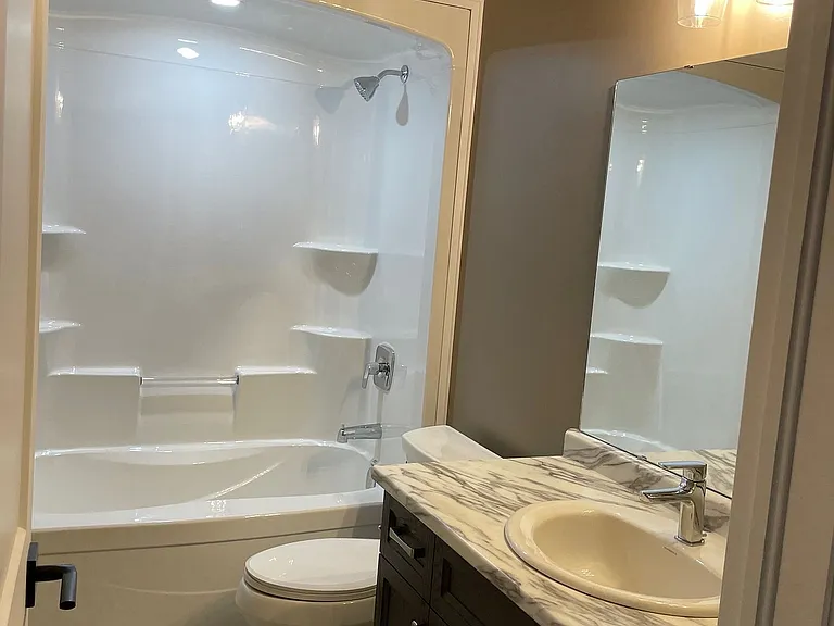 68 Cedar St #20 — Photo 6