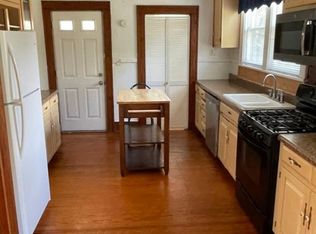 161 Alleghany Rd #A, Hampton, VA 23661