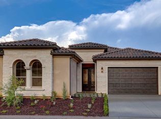 1721 N Hanson Ave, Clovis, CA 93619