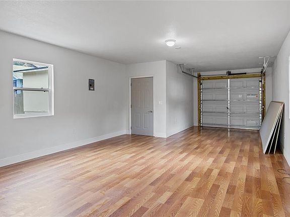2nd image of 8514 N Mitchell Ave