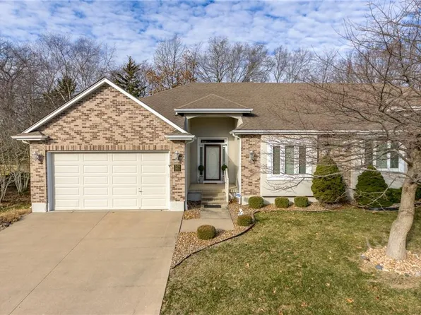 526 NW Ashley Ave, Lees Summit, MO 64081