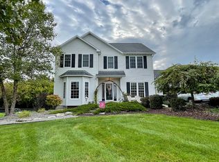 4714 Manor Hill Dr, Syracuse, NY 13215