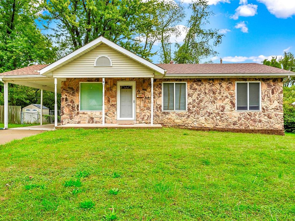 1st image of 18 Alandale Ct