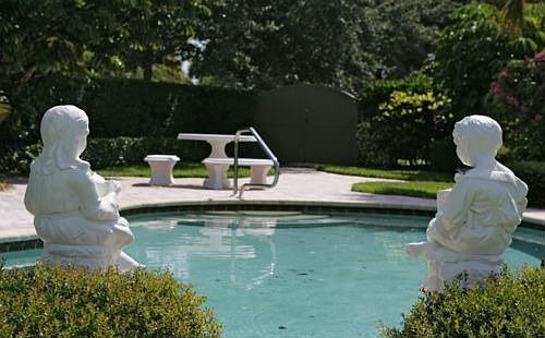 2nd image of 2007 Cove Dr