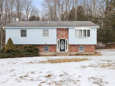 131 Daffodil Dr, Newfoundland, PA, 18445