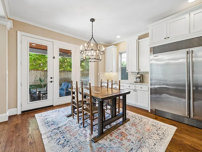 1360 Chippendale Rd — Photo 12