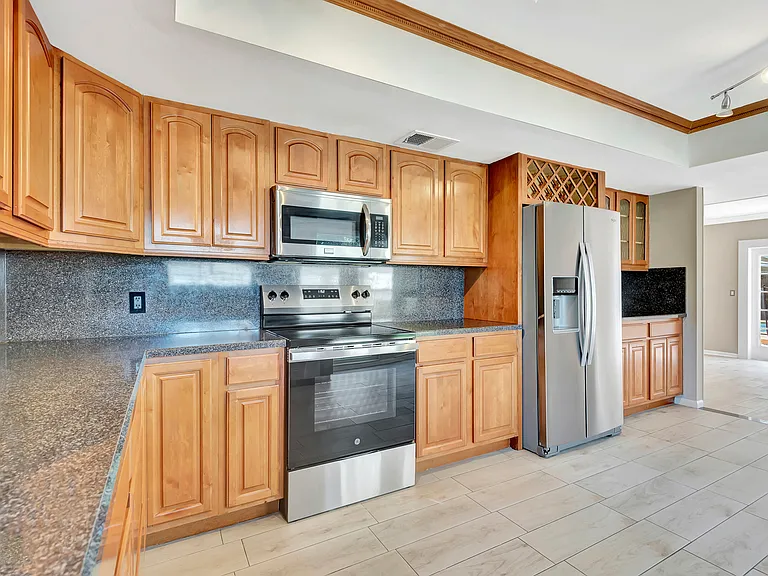 6 Baywood Dr — Photo 68