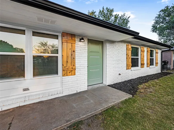 6121 N Xanthus Pl, Tulsa, OK 74130